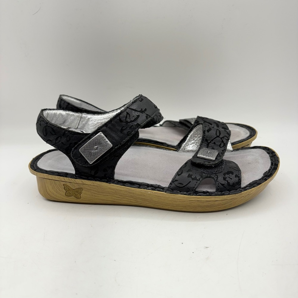 Alegria Vienna Dazzler Floral Embossed Leather Wedge Sandals Womens Size 37